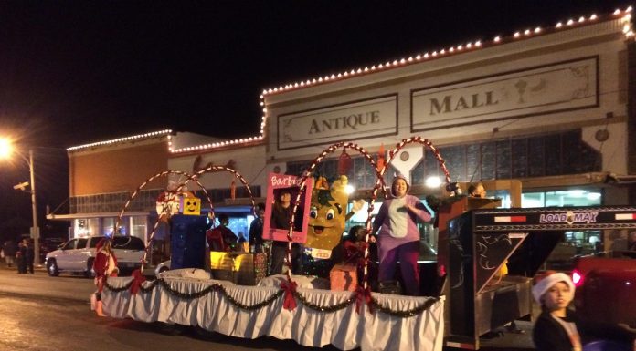 Marlin Chamber of Commerce 57th Annual Christmas Parade